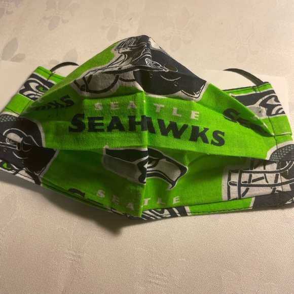 Face Mask, Key Ring, & 2 Hair Scrungee - Picture 2 of 4